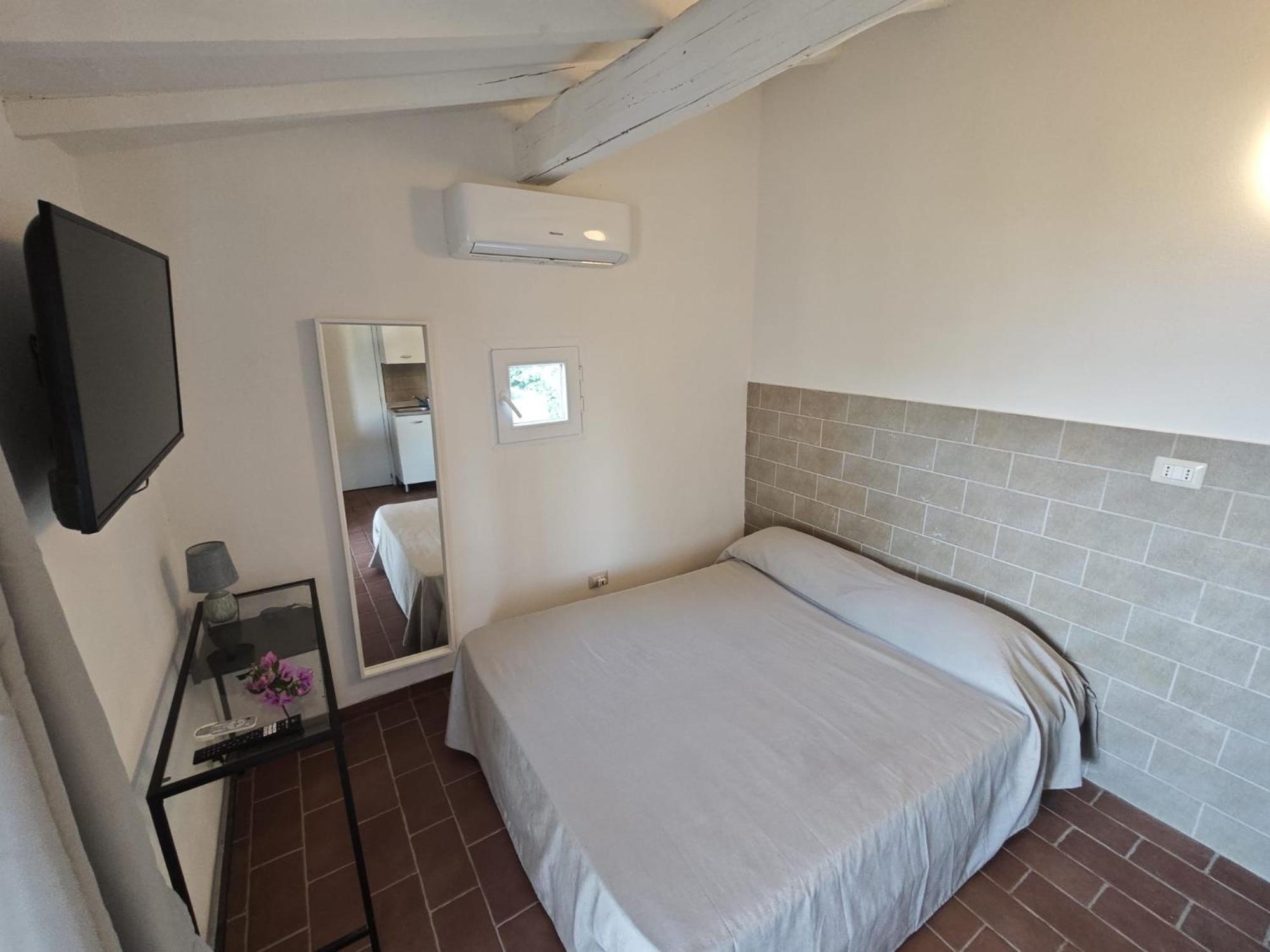 Hotel Golfo Azzurro Capoliveri  Exterior photo