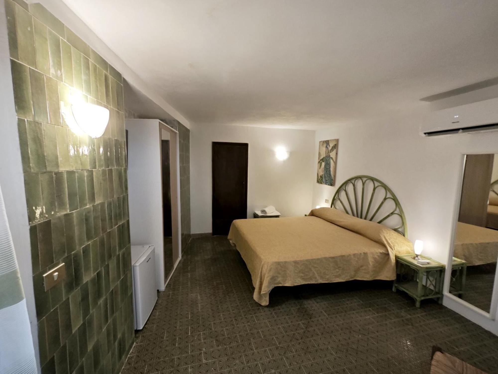 Hotel Golfo Azzurro Capoliveri  Exterior photo